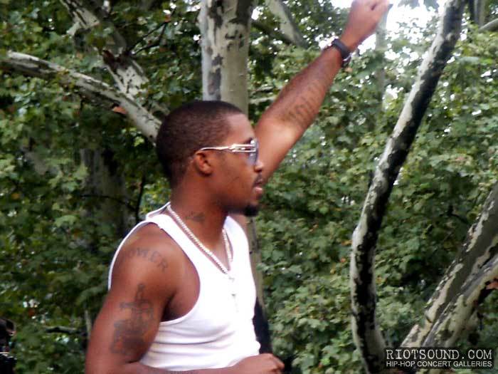 19_Nas_Performs_In_Central_Park