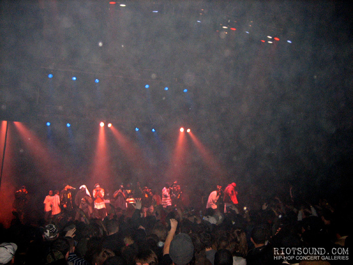 30_Wu_Tang_Performs_Live