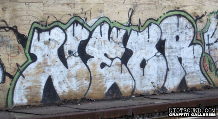 NEOR Graffiti