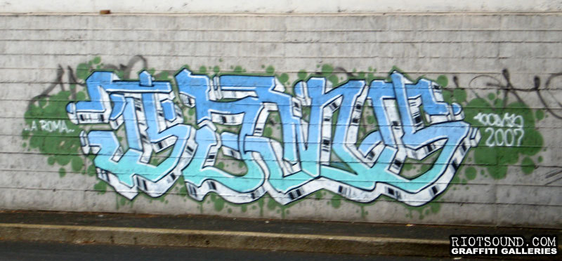 Roadside Wildstyle Graff