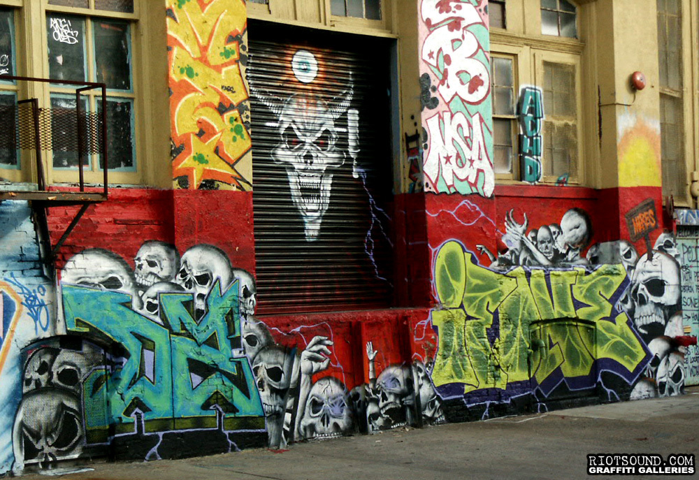 11 ifone Graffiti
