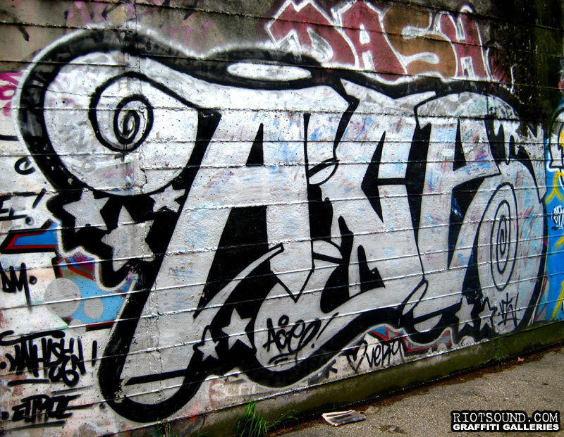 ACE Tiburtina Graffiti