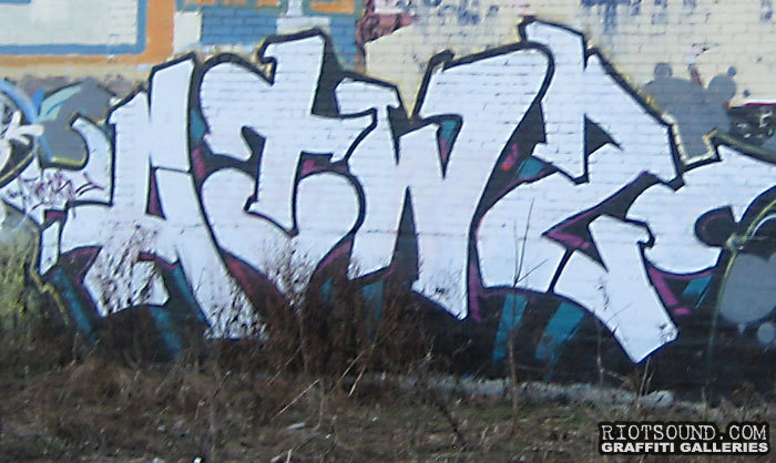 Clean Graffiti Piece