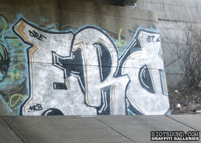Dre Highway Graffiti