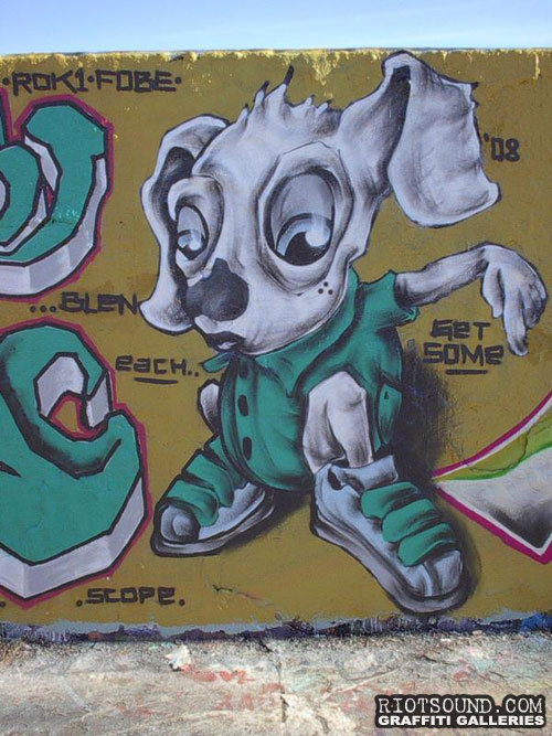 Graffiti Character by EACH