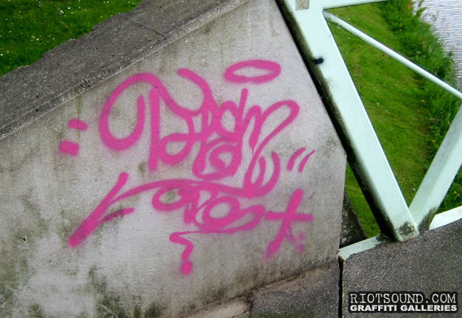 Spray Paint Handstyle